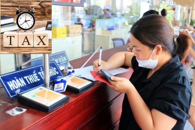 23 19
